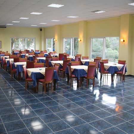 Lákka Amfitriti Hotel & Studios מראה חיצוני תמונה