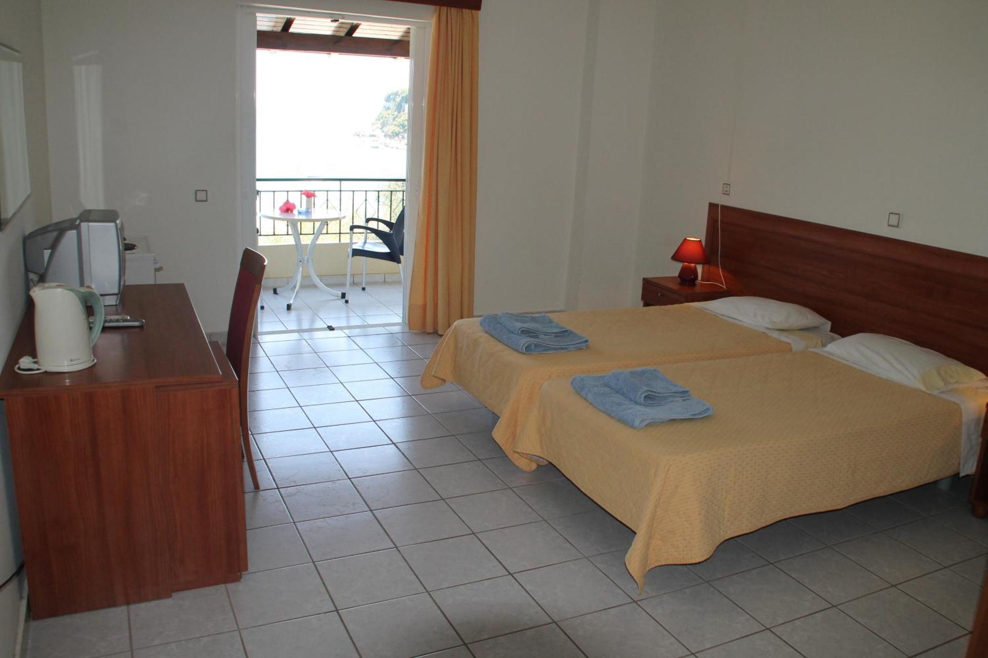Lákka Amfitriti Hotel & Studios מראה חיצוני תמונה